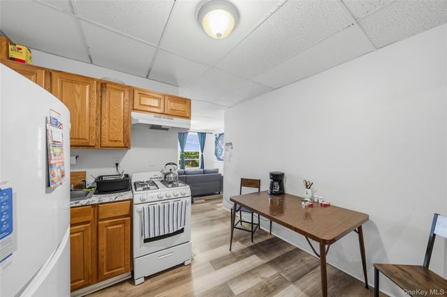 30-32 E Main Street, Middletown, NY 10940