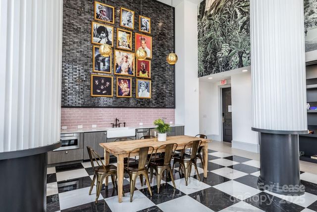 101 W Morehead Street S1B, Charlotte, NC 28202