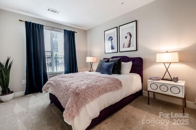 101 W Morehead Street S1B, Charlotte, NC 28202