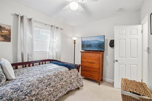 5389 55TH AVENUE N, St Petersburg, FL 33709