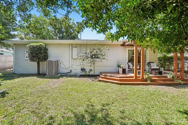 5389 55TH AVENUE N, St Petersburg, FL 33709