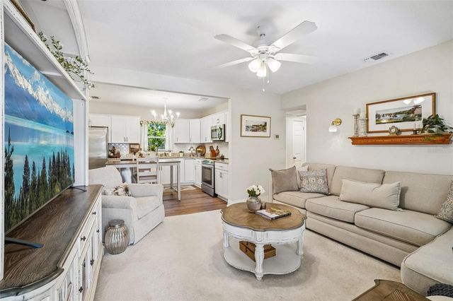 5389 55TH AVENUE N, St Petersburg, FL 33709