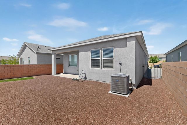 2728 Halfmoon Way SW, Albuquerque, NM 87121