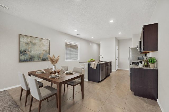 2728 Halfmoon Way SW, Albuquerque, NM 87121