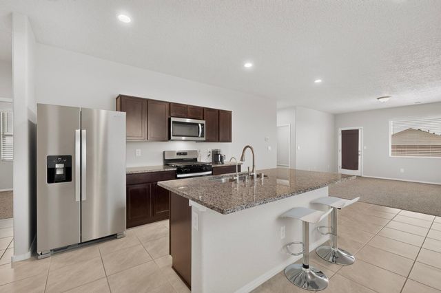 2728 Halfmoon Way SW, Albuquerque, NM 87121