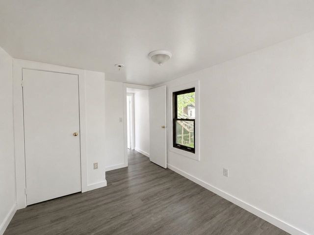 214-216 Pine Street, Burlington, VT 05401
