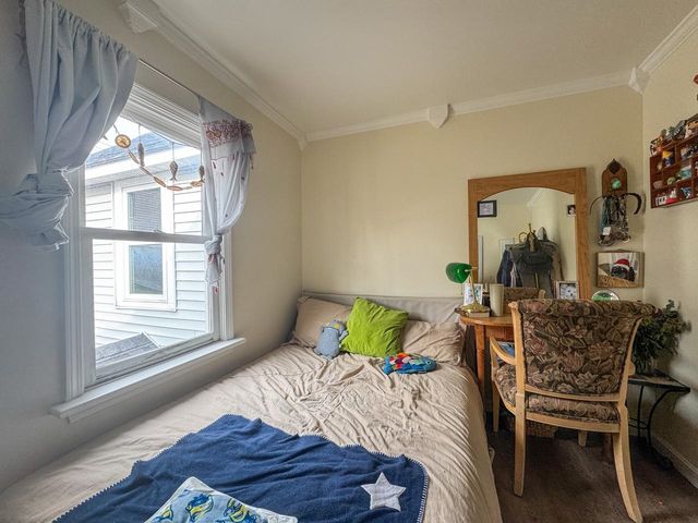 214-216 Pine Street, Burlington, VT 05401
