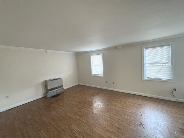 214-216 Pine Street, Burlington, VT 05401