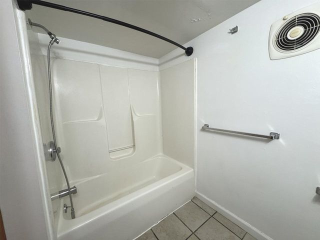 214-216 Pine Street, Burlington, VT 05401