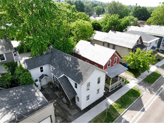 214-216 Pine Street, Burlington, VT 05401