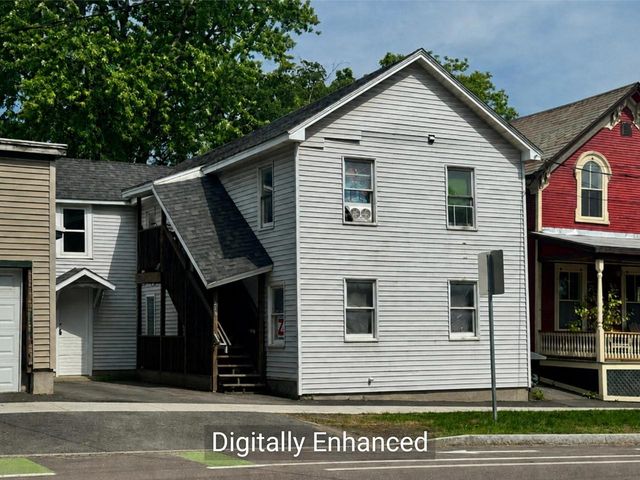 214-216 Pine Street, Burlington, VT 05401