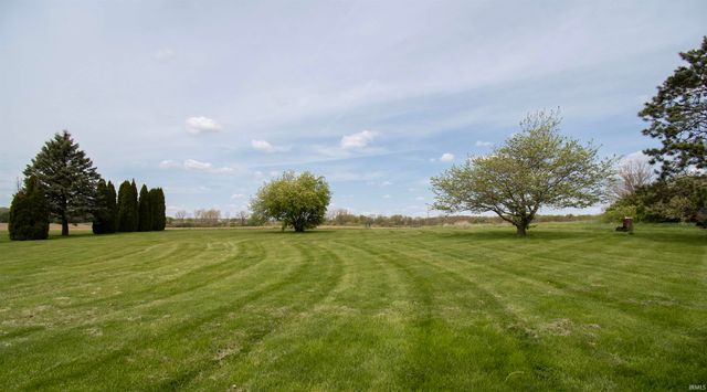 11193 E Baseline Road, Avilla, IN 46710