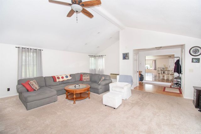 11193 E Baseline Road, Avilla, IN 46710