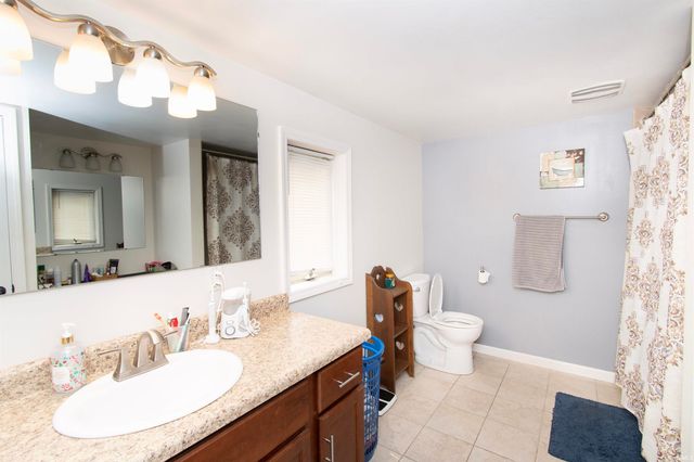 11193 E Baseline Road, Avilla, IN 46710