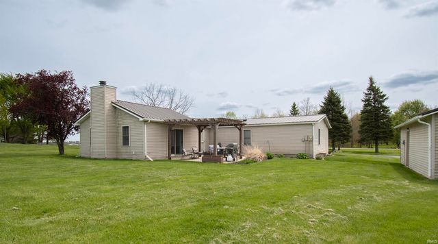 11193 E Baseline Road, Avilla, IN 46710
