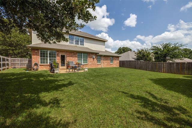 701 Parkhill Drive, Mansfield, TX 76063