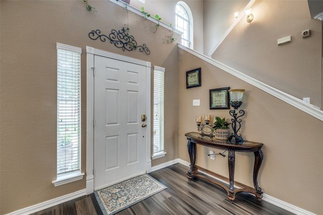 701 Parkhill Drive, Mansfield, TX 76063