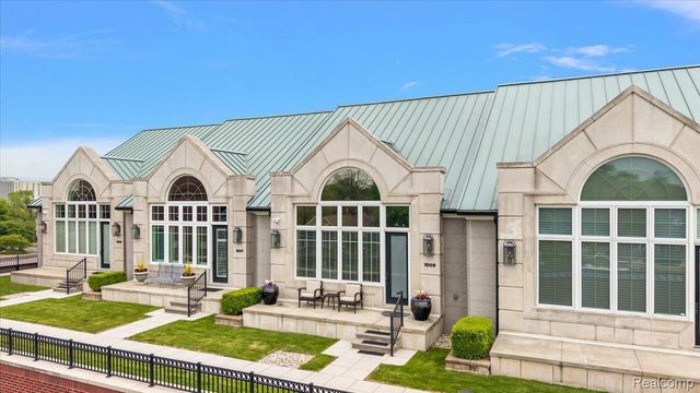 1009 S Washington Avenue S 3, Royal Oak, MI 48067