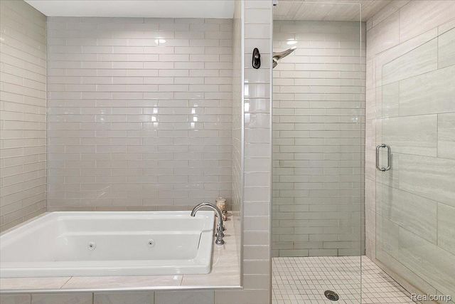 1009 S Washington Avenue S 3, Royal Oak, MI 48067