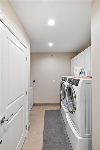 1009 S Washington Avenue S 3, Royal Oak, MI 48067