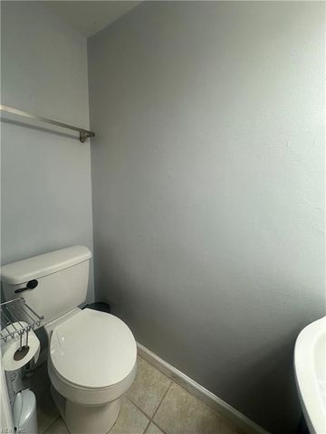 1273 Green Cedar LN, Virginia Beach, VA 23453