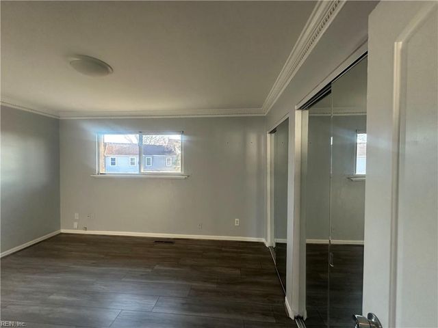 1273 Green Cedar LN, Virginia Beach, VA 23453