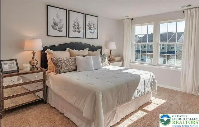 1158 Lova Lane, Allentown, PA 18103