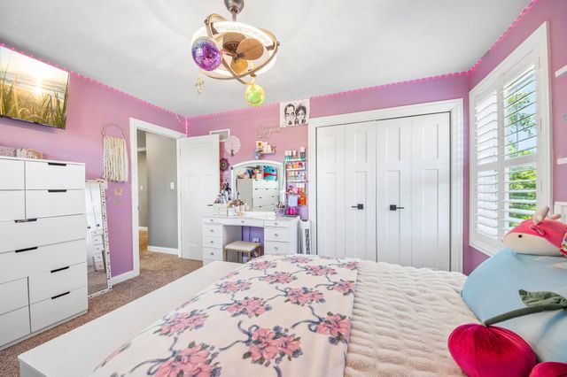 145 Ridgeview Drive, Valparaiso, IN 46385