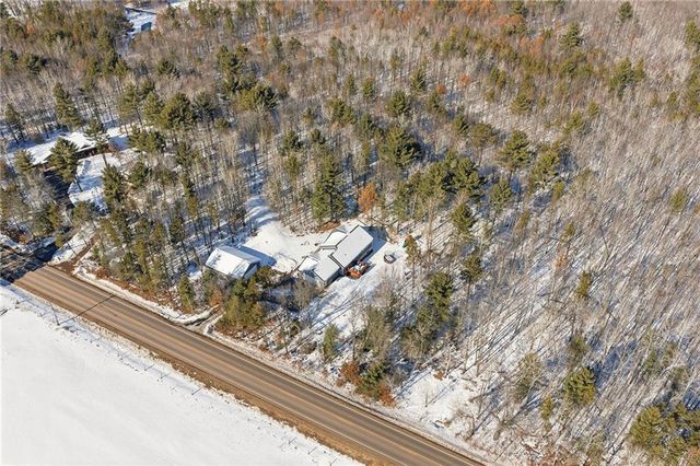 E16134 Hwy D, Fall Creek, WI 54742