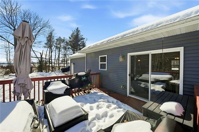 E16134 Hwy D, Fall Creek, WI 54742