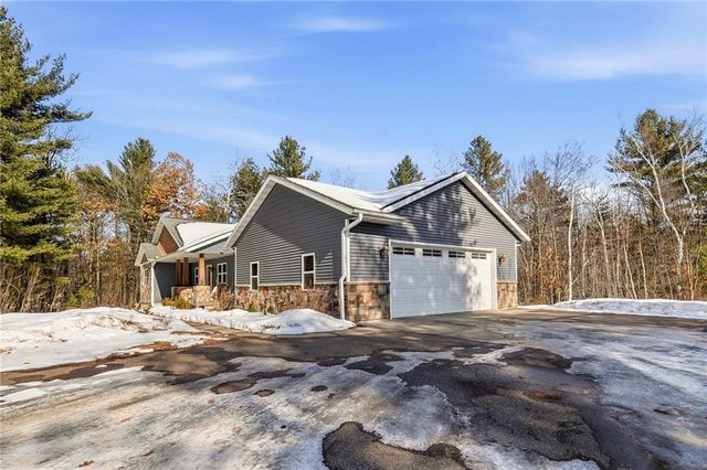E16134 Hwy D, Fall Creek, WI 54742