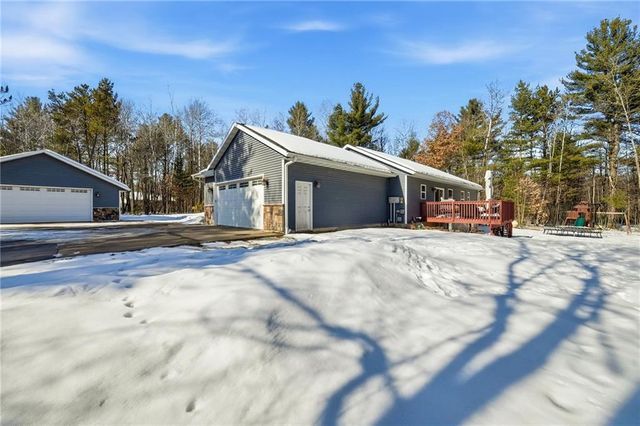 E16134 Hwy D, Fall Creek, WI 54742