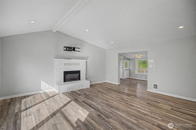 1251 S 230th Street, Des Moines, WA 98198