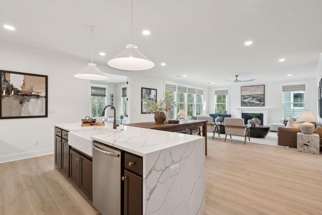 7 Wappoo Trace Lane, Summerville, SC 29486