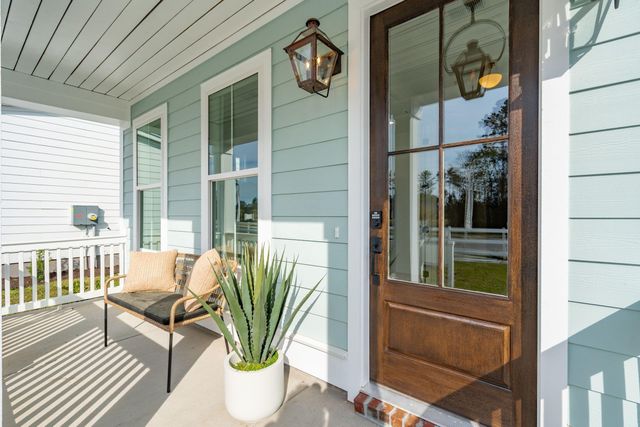 7 Wappoo Trace Lane, Summerville, SC 29486