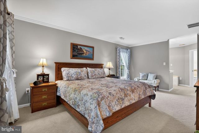 8844 SILVERLINE DR, Fairfax Station, VA 22039