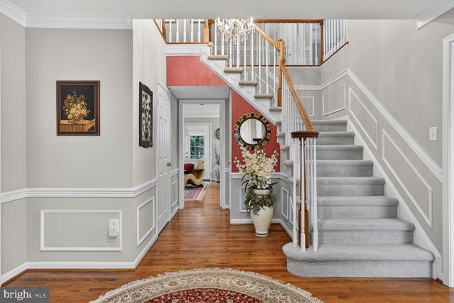 8844 SILVERLINE DR, Fairfax Station, VA 22039