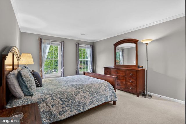 8844 SILVERLINE DR, Fairfax Station, VA 22039