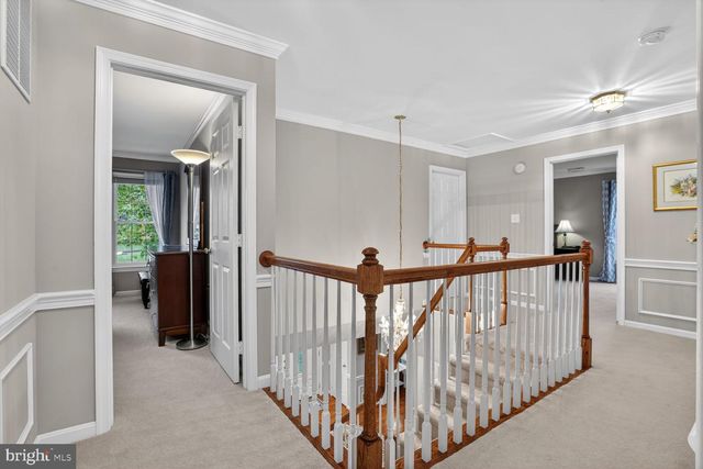 8844 SILVERLINE DR, Fairfax Station, VA 22039