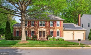8844 SILVERLINE DR, Fairfax Station, VA 22039