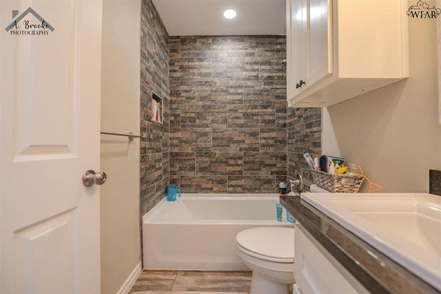 3252 NORTHWEST DRIVE, Wichita Falls, TX 76306