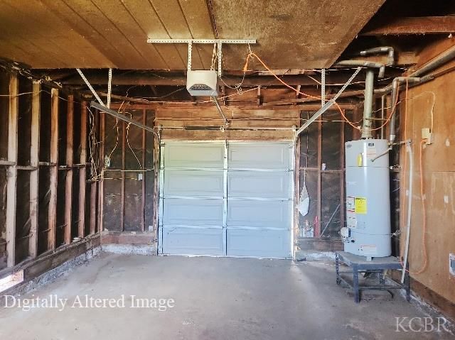 22136 Fairfax Avenue, Lemoore, CA 93245