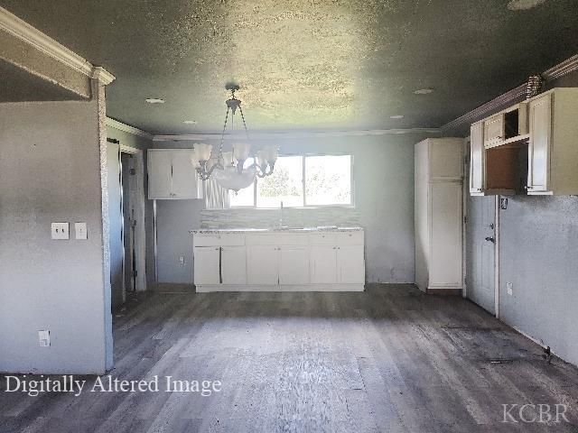 22136 Fairfax Avenue, Lemoore, CA 93245