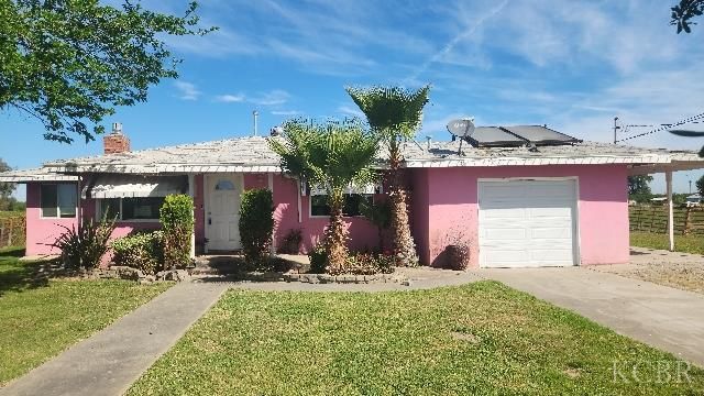 22136 Fairfax Avenue, Lemoore, CA 93245