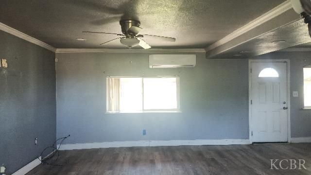 22136 Fairfax Avenue, Lemoore, CA 93245