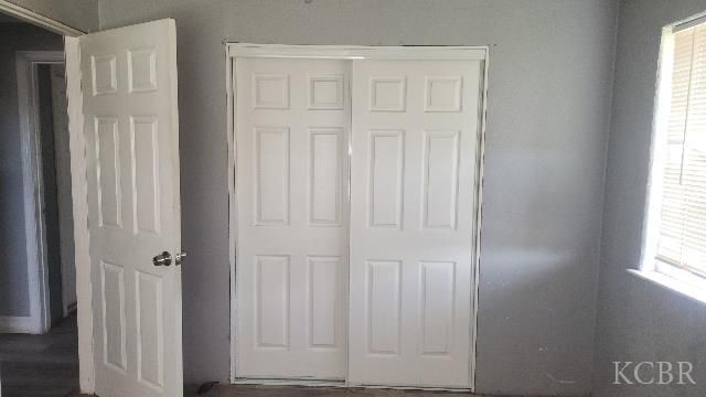 22136 Fairfax Avenue, Lemoore, CA 93245