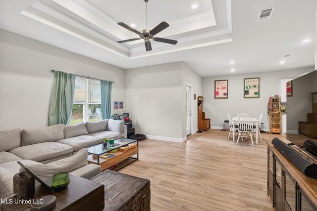 5735 Overland Drive, Biloxi, MS 39532