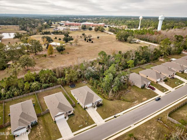 5735 Overland Drive, Biloxi, MS 39532