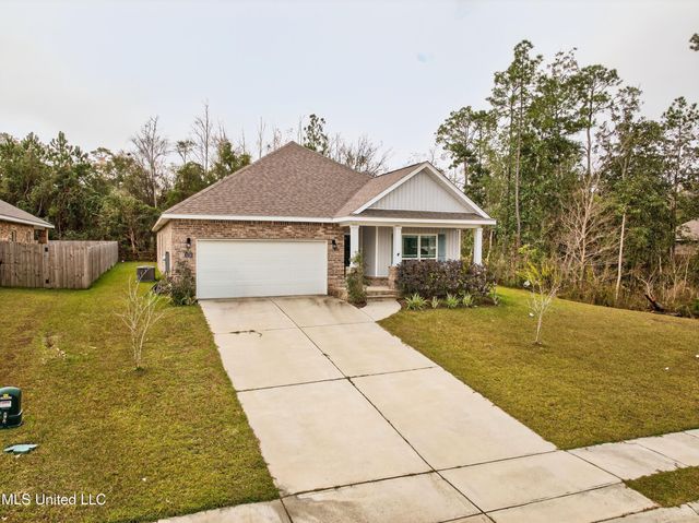 5735 Overland Drive, Biloxi, MS 39532
