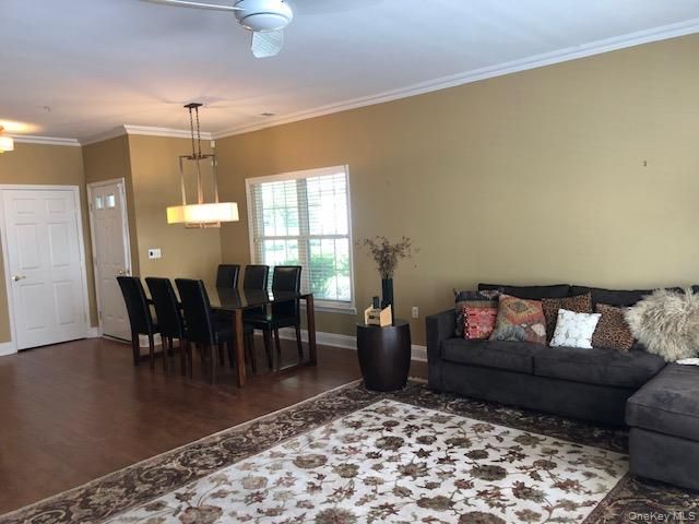 170 Larry Lane, Dix Hills, NY 11746